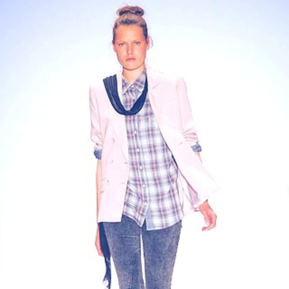 Charlotte Ronson super soft plaid buttondown NWT - Picture 2 of 5